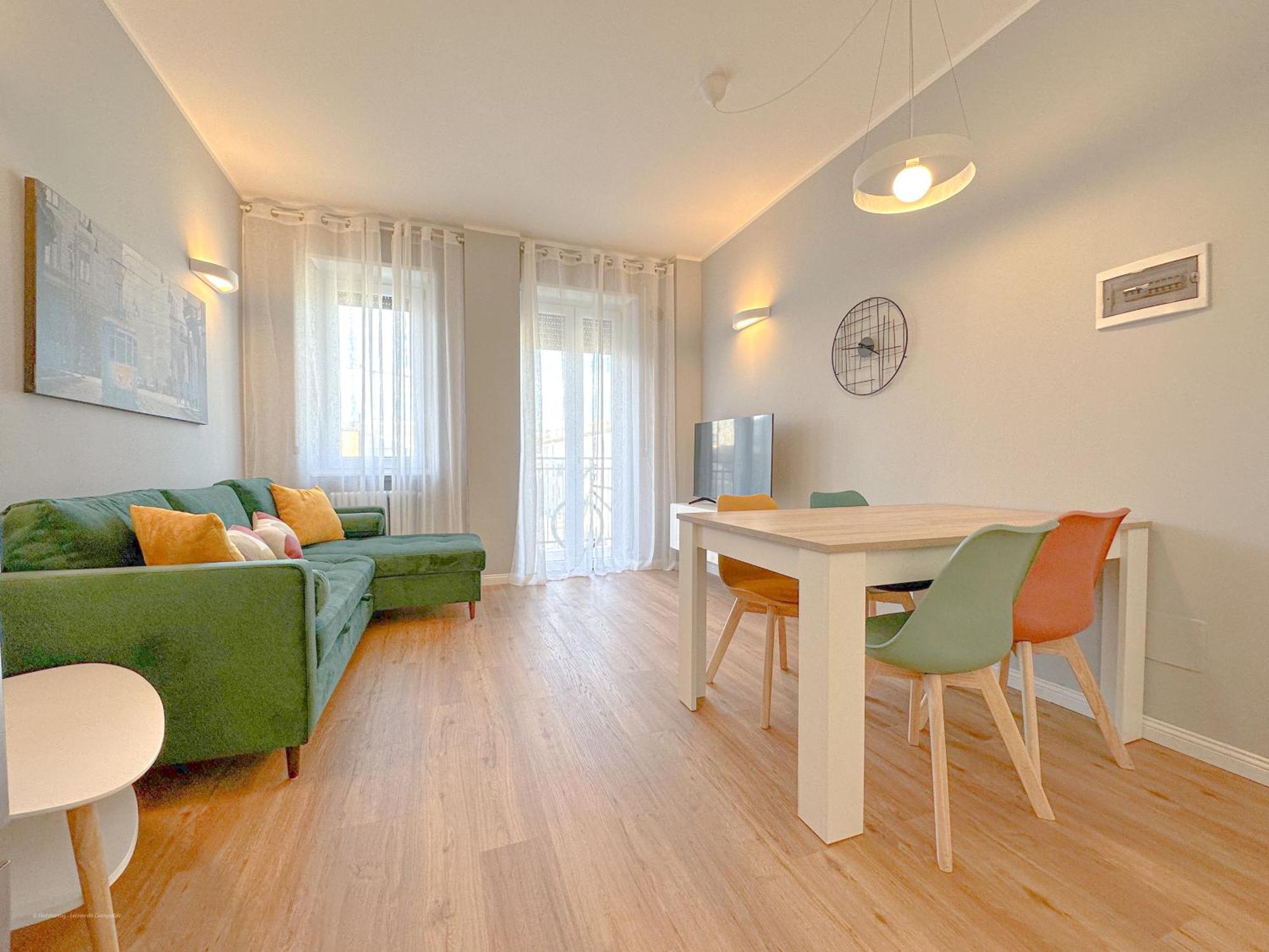 Torre 24 - Luxury Naviglio Suite มิลาน ภายนอก รูปภาพ