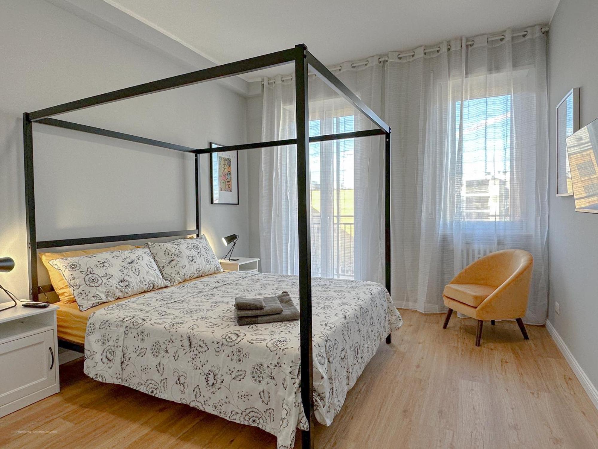 Torre 24 - Luxury Naviglio Suite มิลาน ภายนอก รูปภาพ